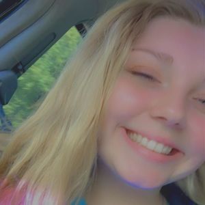 Meet your Posher, Alivia